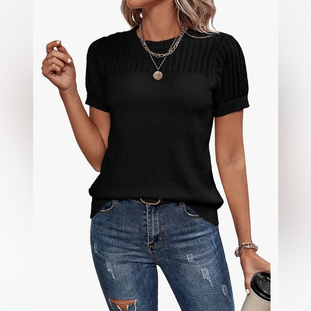 Elegant Black Short Sleeve Knit Top